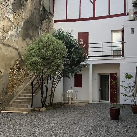 Hotel Des Arceaux Saint-Sever  ภายนอก รูปภาพ