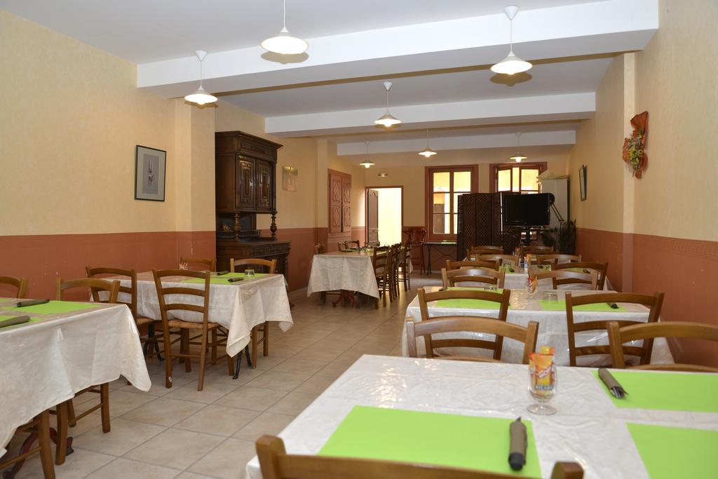 Hotel Des Arceaux Saint-Sever  ภายนอก รูปภาพ